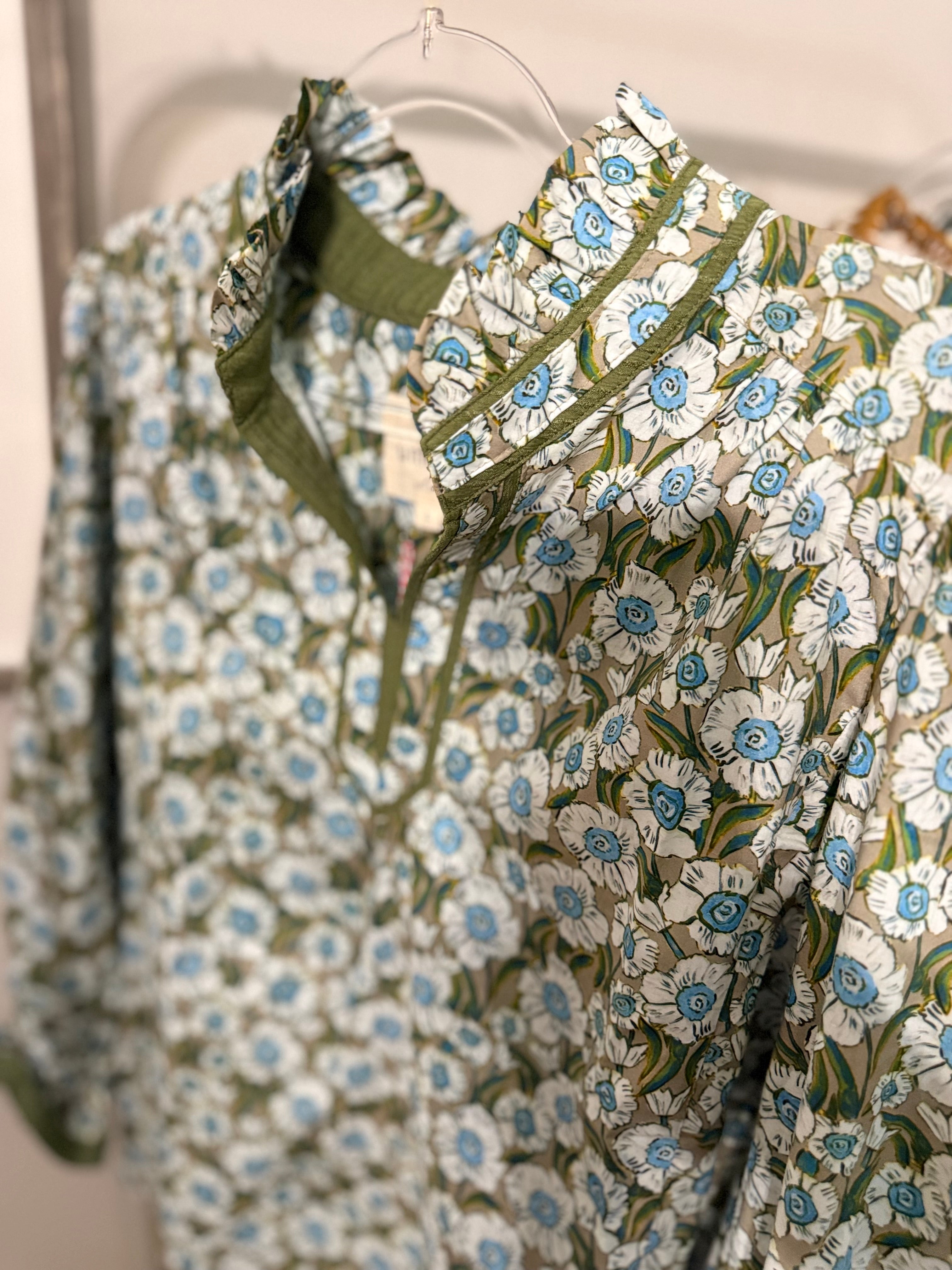 Olive Blossom Top